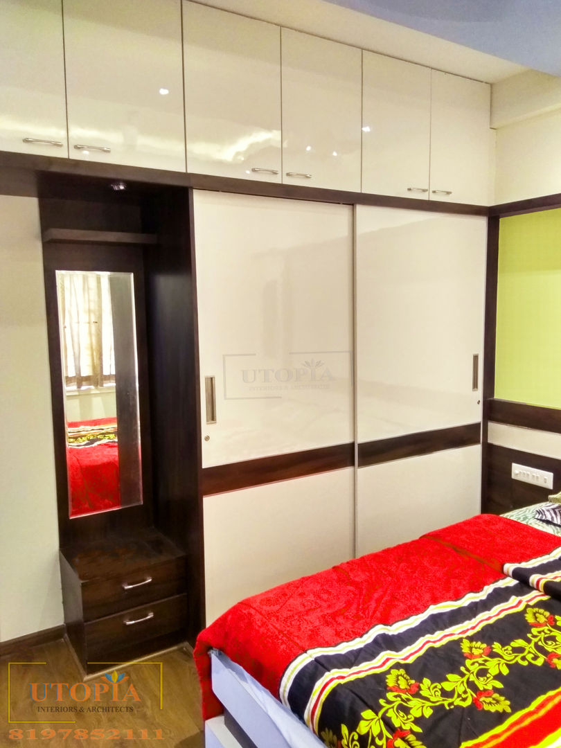 Lotus Palace Sarjapur Bangalore, Utopia Interiors & Architect Utopia Interiors & Architect Chambre moderne