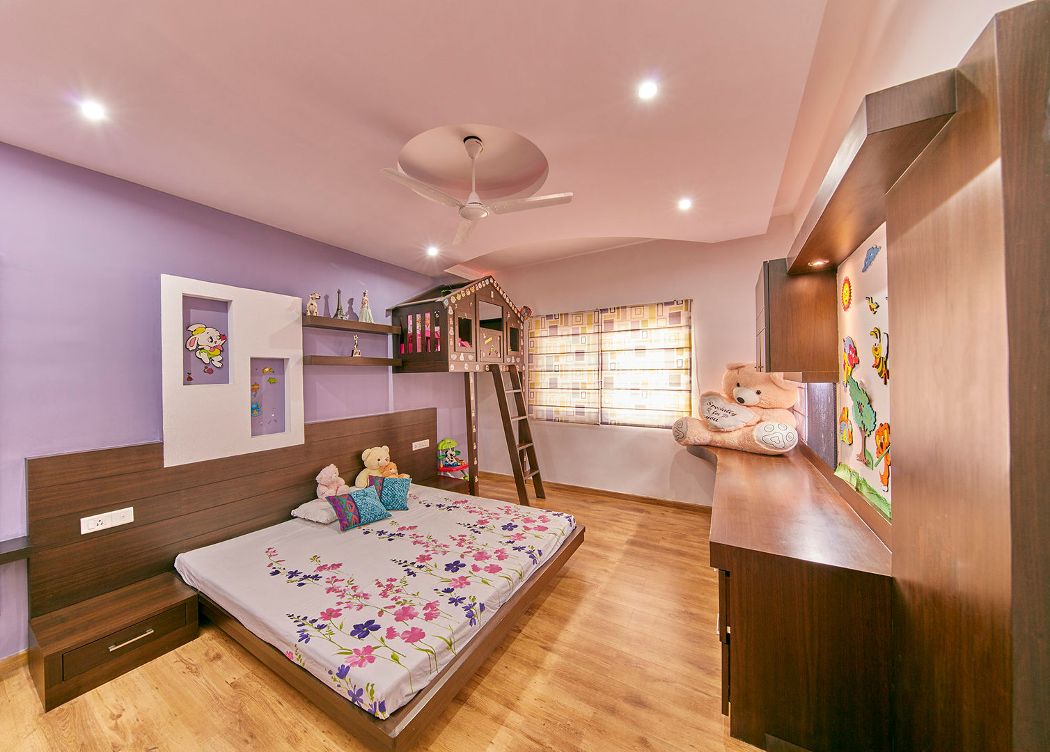 Kids room homify Nursery/kid’s room