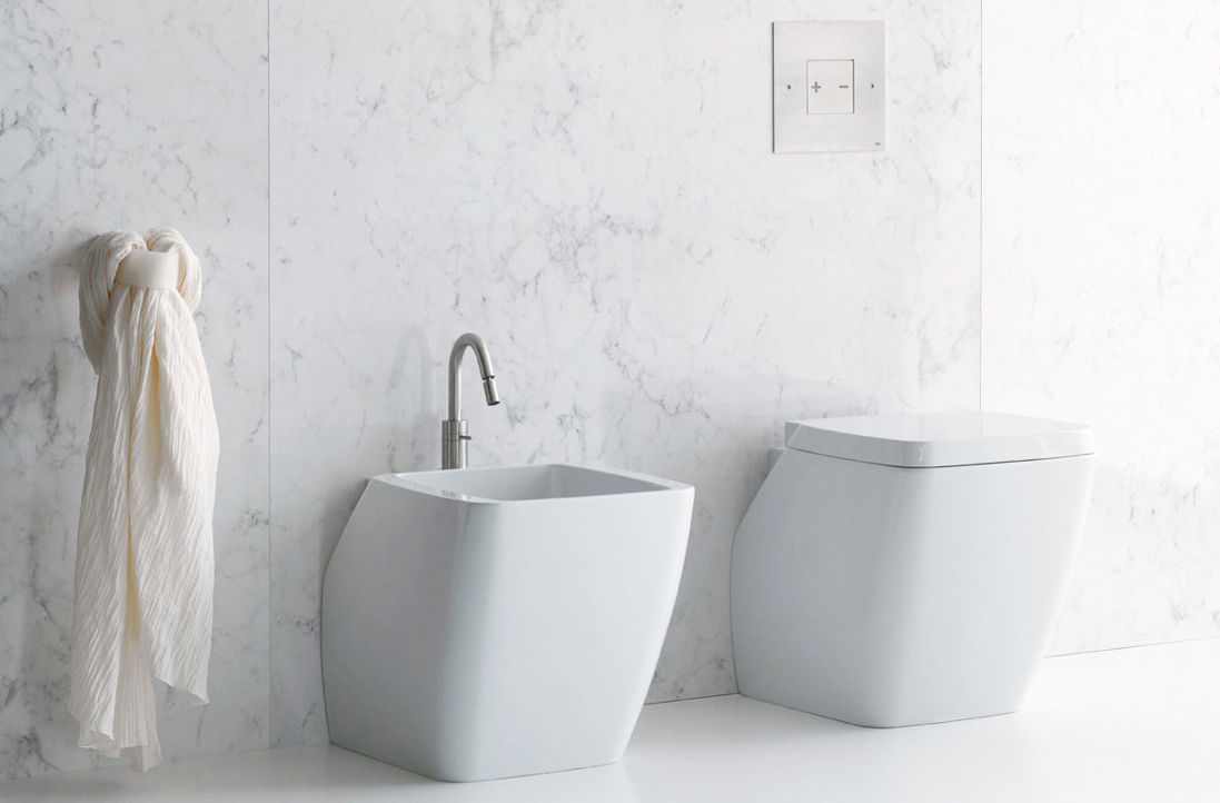 Louças Sanitárias de Chão, Smile Bath S.A. Smile Bath S.A. Modern bathroom Ceramic Toilets