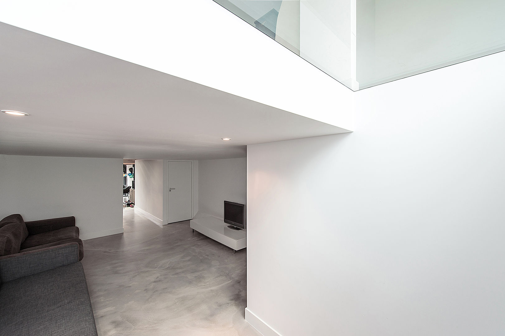 House Overveen, Bloot Architecture Bloot Architecture Moderne mediakamers Beton