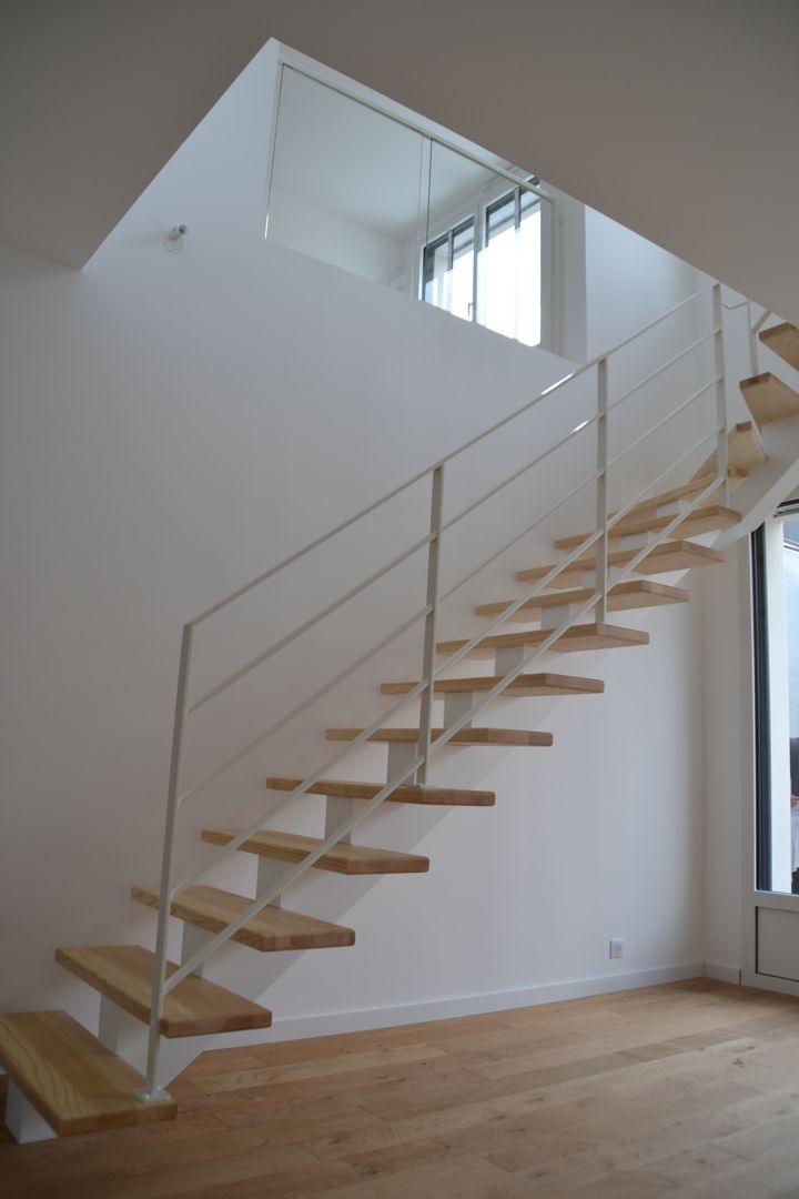 habiter le jrdin des voisins ! , la beau d'architecture la beau d'architecture Stairs Wood Wood effect