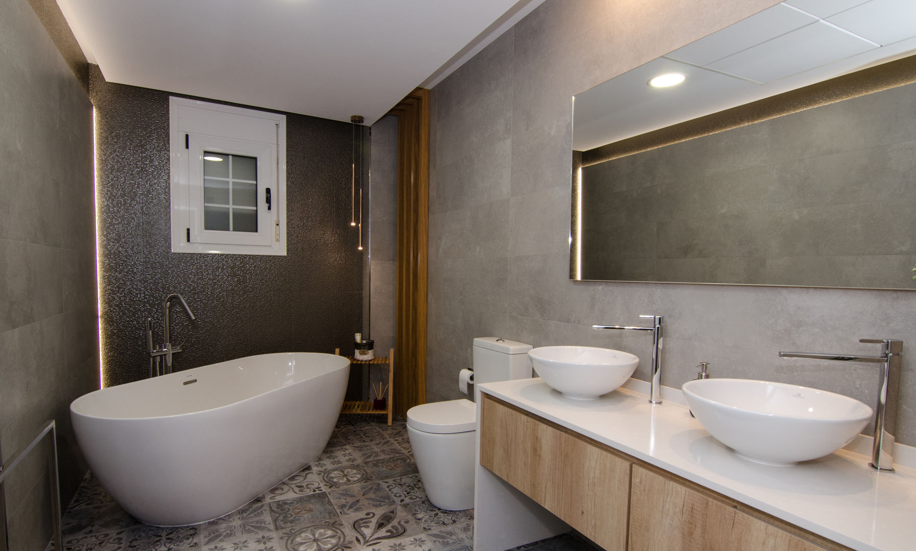 Proyecto integral vivienda diseño de espacios, CARMAN INTERIORISMO CARMAN INTERIORISMO Modern Bathroom