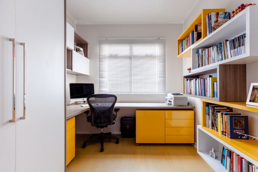 Home Office SE, Luciana Ribeiro Arquitetura Luciana Ribeiro Arquitetura Study/office