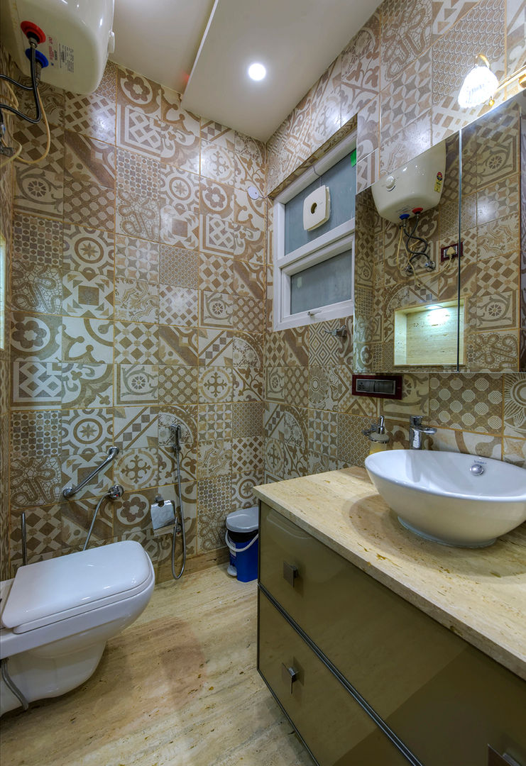 Residential Project, shritee ashish & associates shritee ashish & associates Modern bathroom Decoration