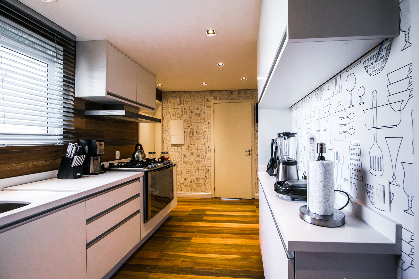 Apartamento PRA, Saia Arquitetura Saia Arquitetura Dapur Klasik