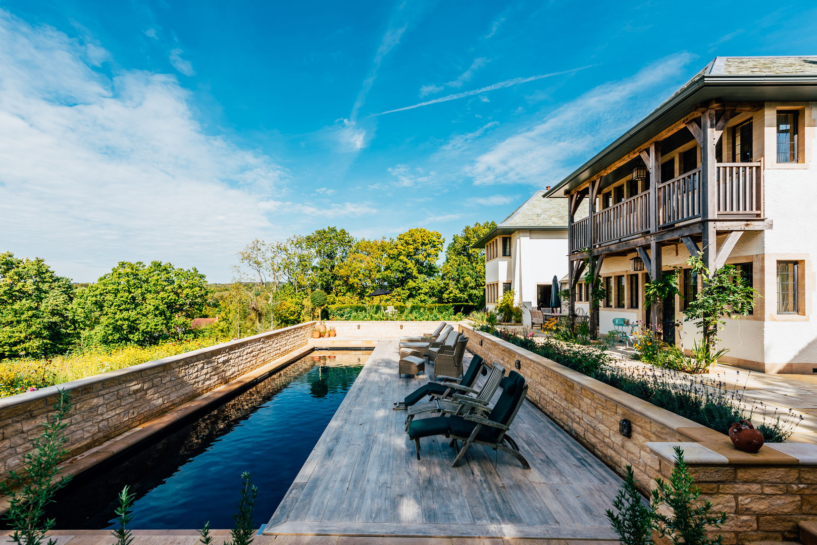 Swimming pool Maciek Platek - Interior and Architecture Photographer مسبح swimming pool