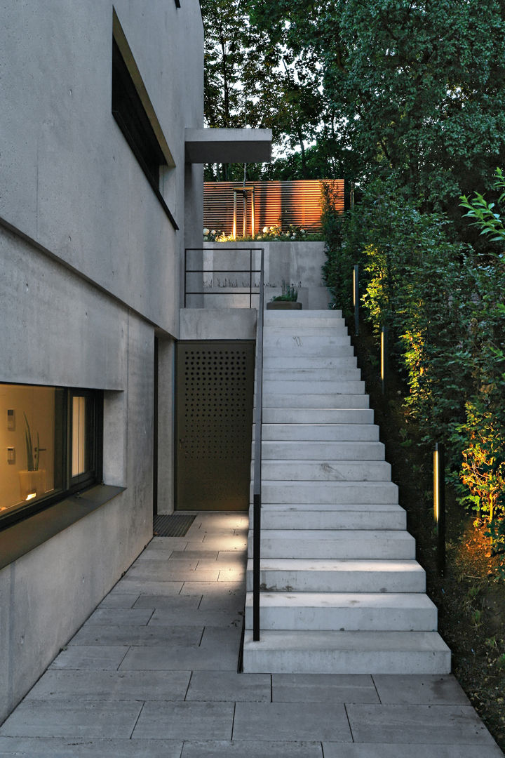 Single Family House Stuttgart, blocher partners blocher partners Front doors