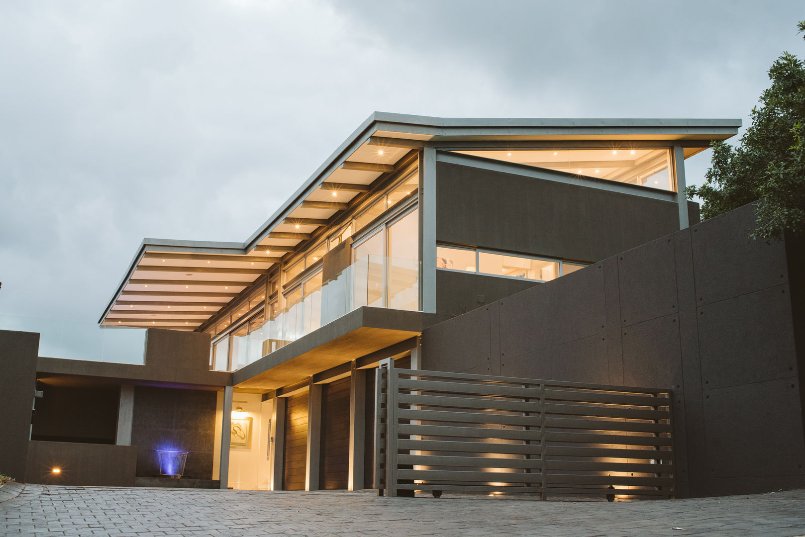 House BellaVida, Salt Rock, South Africa Hugo Hamity Architects 獨棟房 鐵/鋼