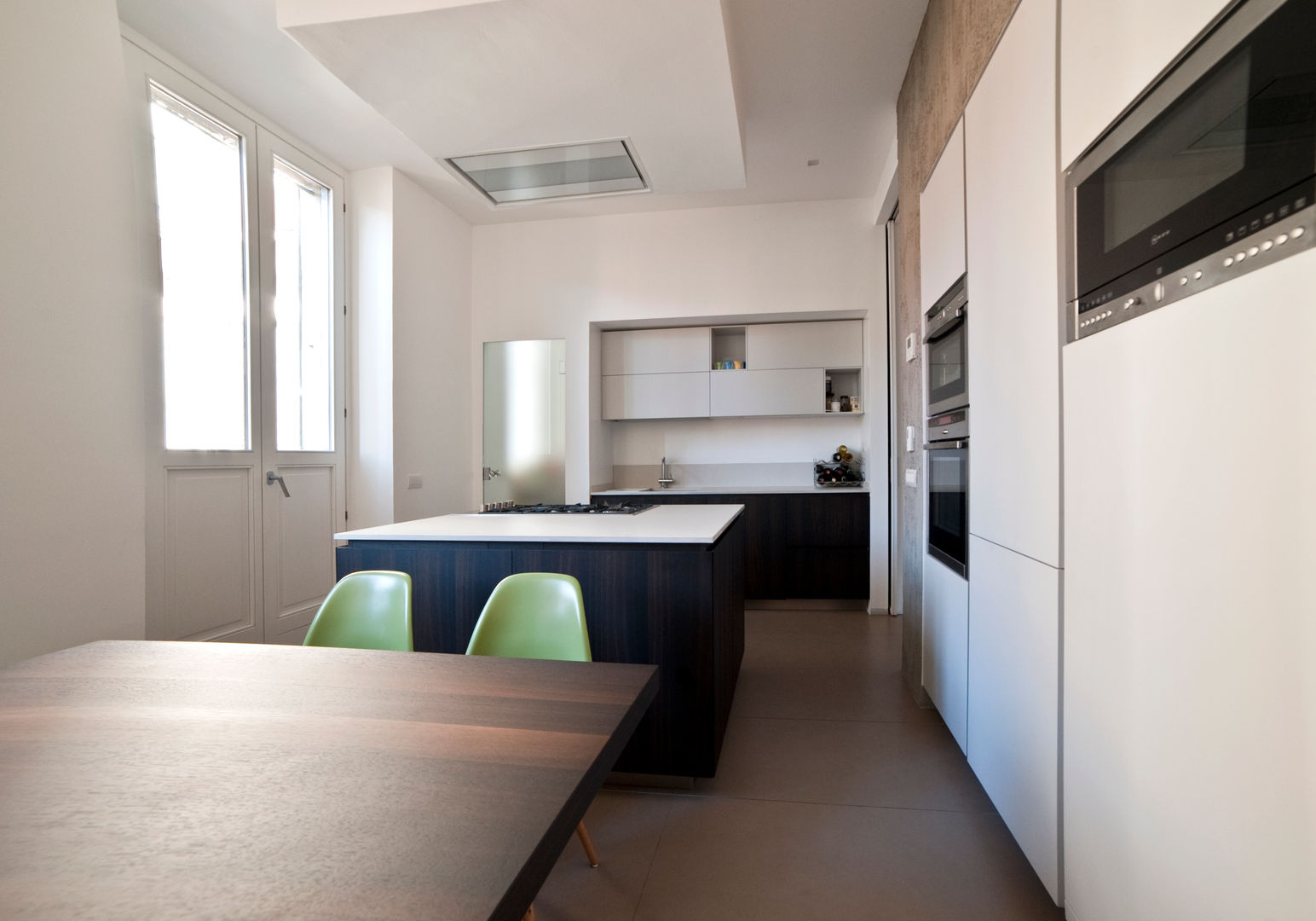 cucina isola Gianluca Bugeia | Architetto e Designer di Interni Cucina attrezzata cucina,cucina isola,cucina moderna,zona giorno,isola