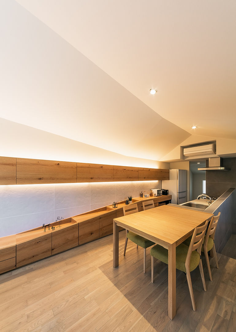 Flare Haus, 株式会社seki.design 株式会社seki.design Moderne woonkamers