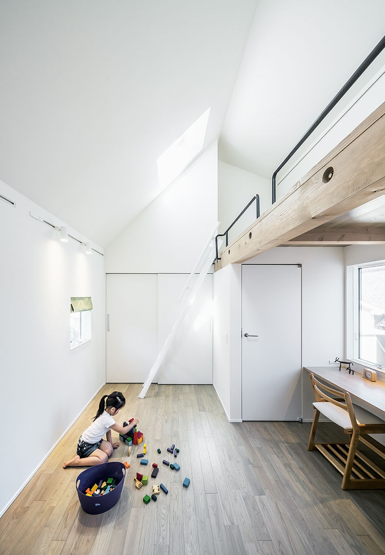 Flare Haus, 株式会社seki.design 株式会社seki.design Phòng trẻ em phong cách hiện đại