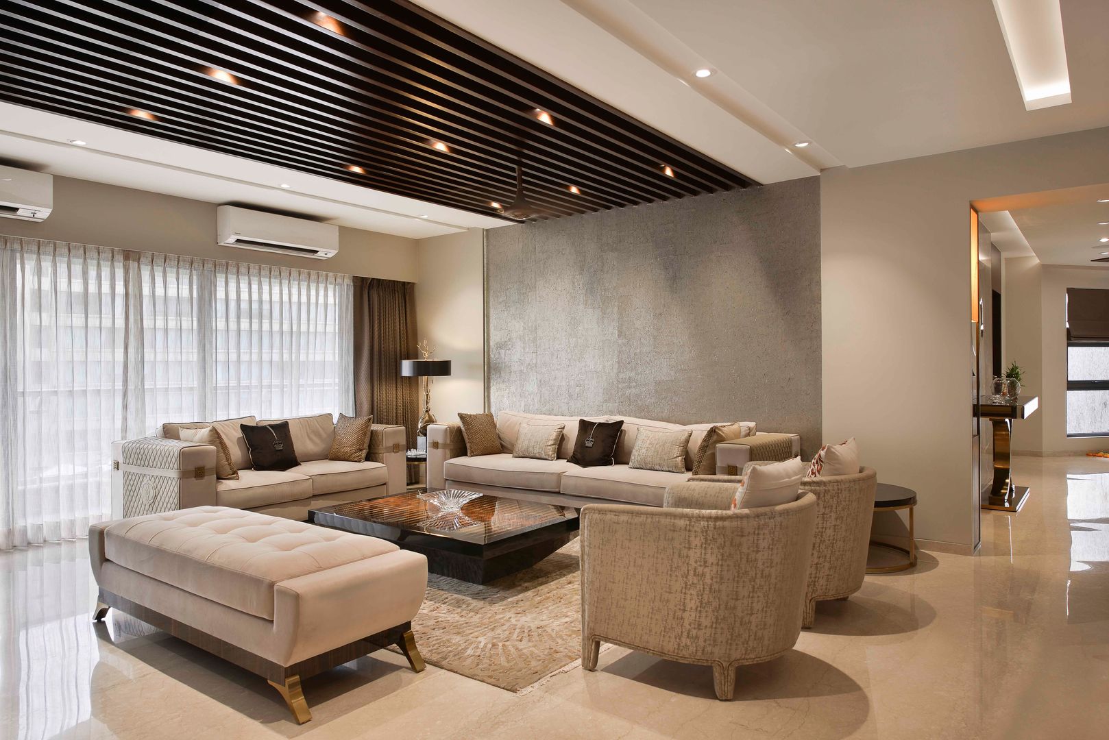 The Warm Bliss, Milind Pai - Architects & Interior Designers Milind Pai - Architects & Interior Designers Living room Marble