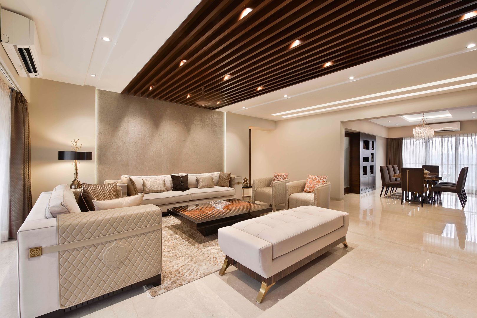 The Warm Bliss, Milind Pai - Architects & Interior Designers Milind Pai - Architects & Interior Designers Living room Marble