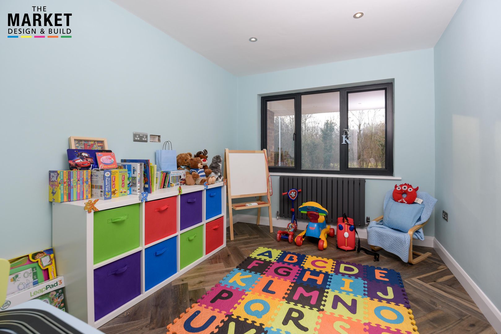 Pinner House Extension and loft Conversion, The Market Design & Build The Market Design & Build Modern nursery/kids room