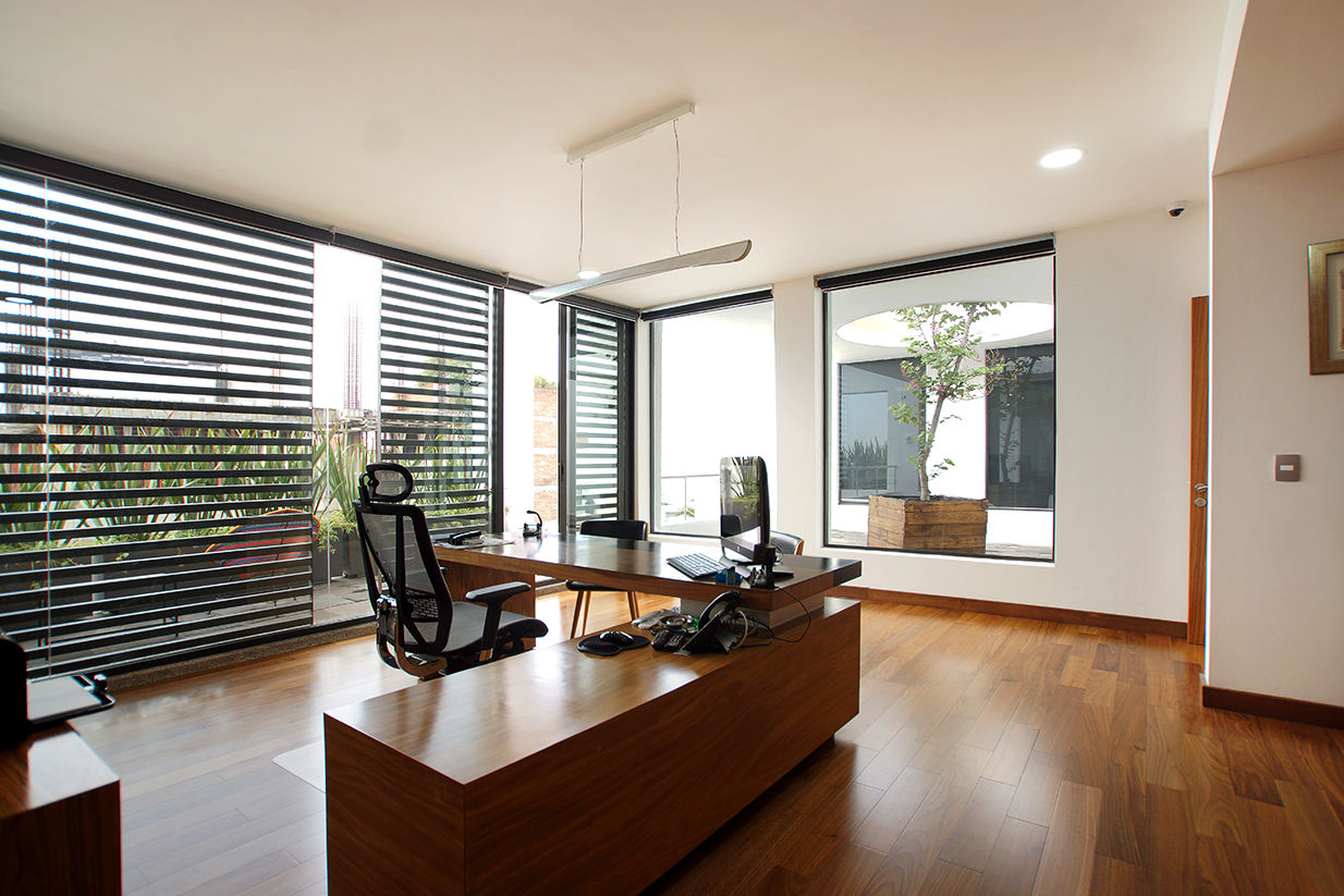 Oficinas AG Consultores, Dionne Arquitectos Dionne Arquitectos Minimalst style study/office