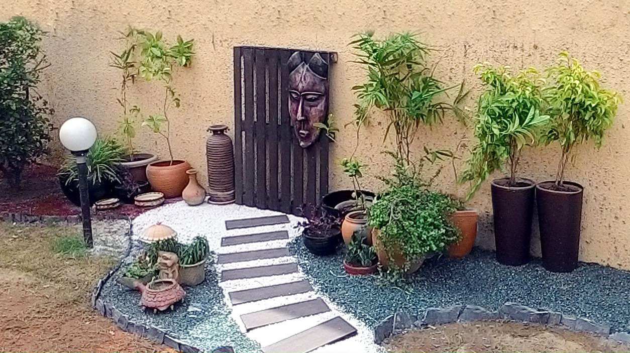 Home Garden at Jaipur, Grecor Grecor Taman Gaya Rustic