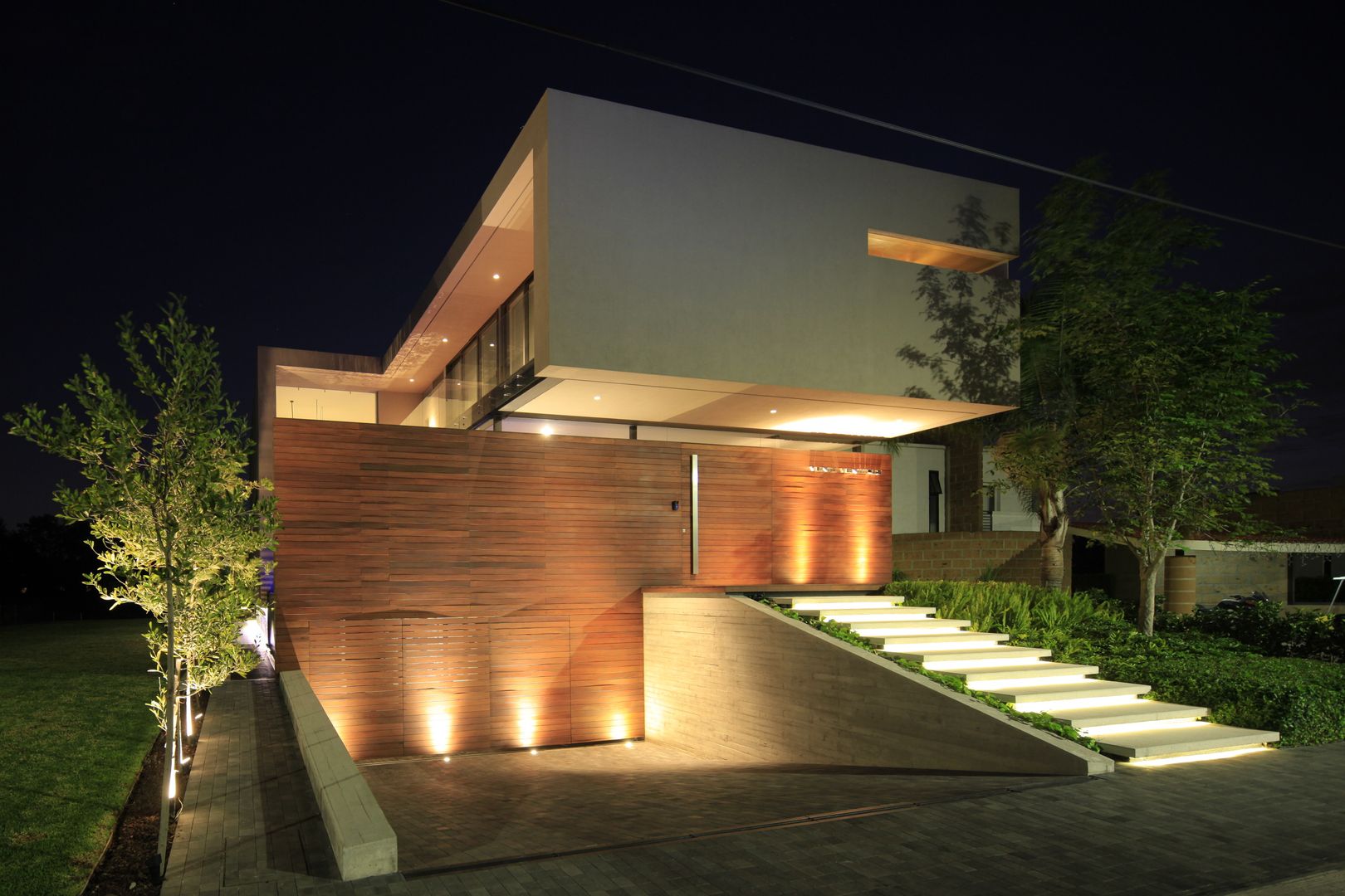 M2 HOUSE, Hernandez Silva Arquitectos Hernandez Silva Arquitectos บ้านและที่อยู่อาศัย