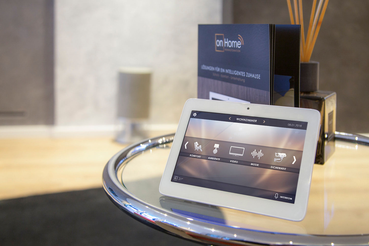 Unser Smart Home Showroom in Düsseldorf, on-Home KG on-Home KG Electrónica