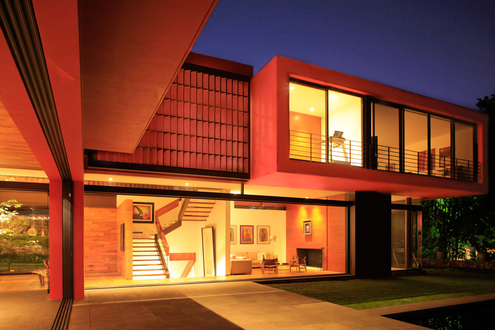 RED HOUSE, Hernandez Silva Arquitectos Hernandez Silva Arquitectos Casas modernas