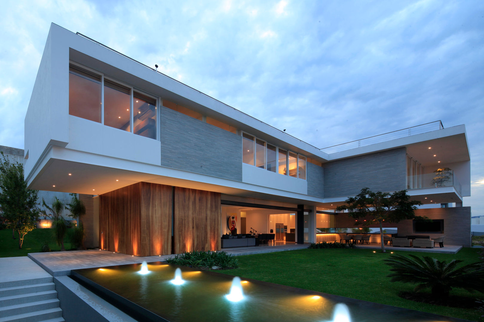 BR HOUSE, Hernandez Silva Arquitectos Hernandez Silva Arquitectos Casas estilo moderno: ideas, arquitectura e imágenes