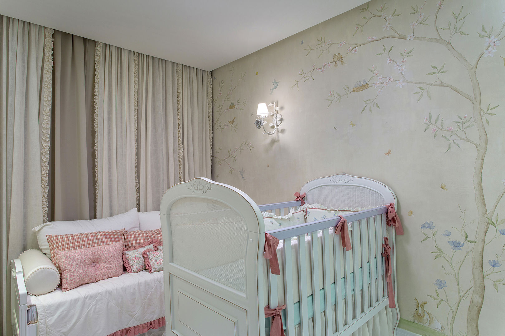 BARRA APPARTMENT, BRAZIL - BA., Pires e Medeiros Arquitetura Pires e Medeiros Arquitetura Baby room