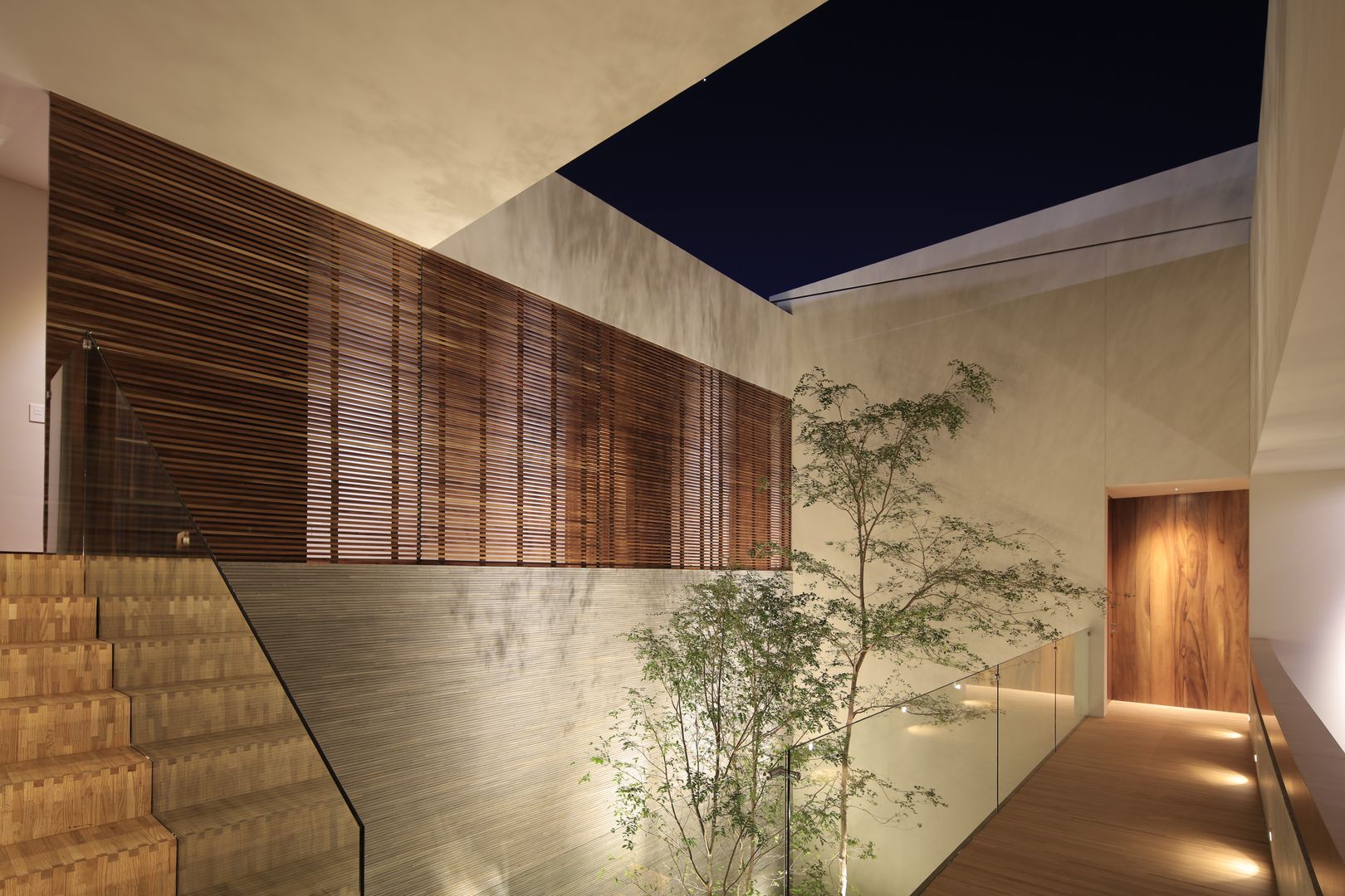 HNN HOUSE, Hernandez Silva Arquitectos Hernandez Silva Arquitectos Modern walls & floors