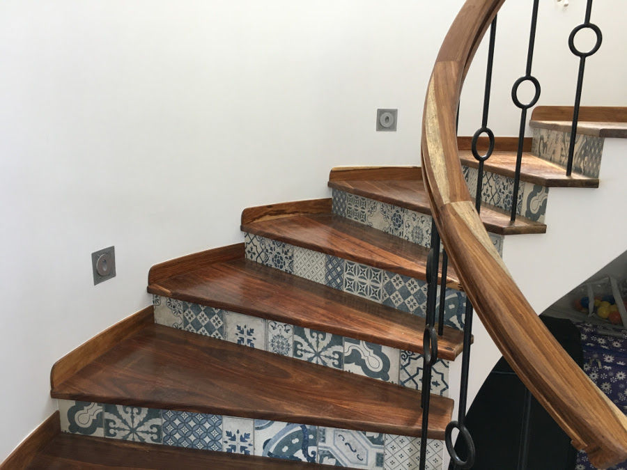 Staircase from Kiaat wood Nick and Nelly Kitchens Stairs Wood Wood effect