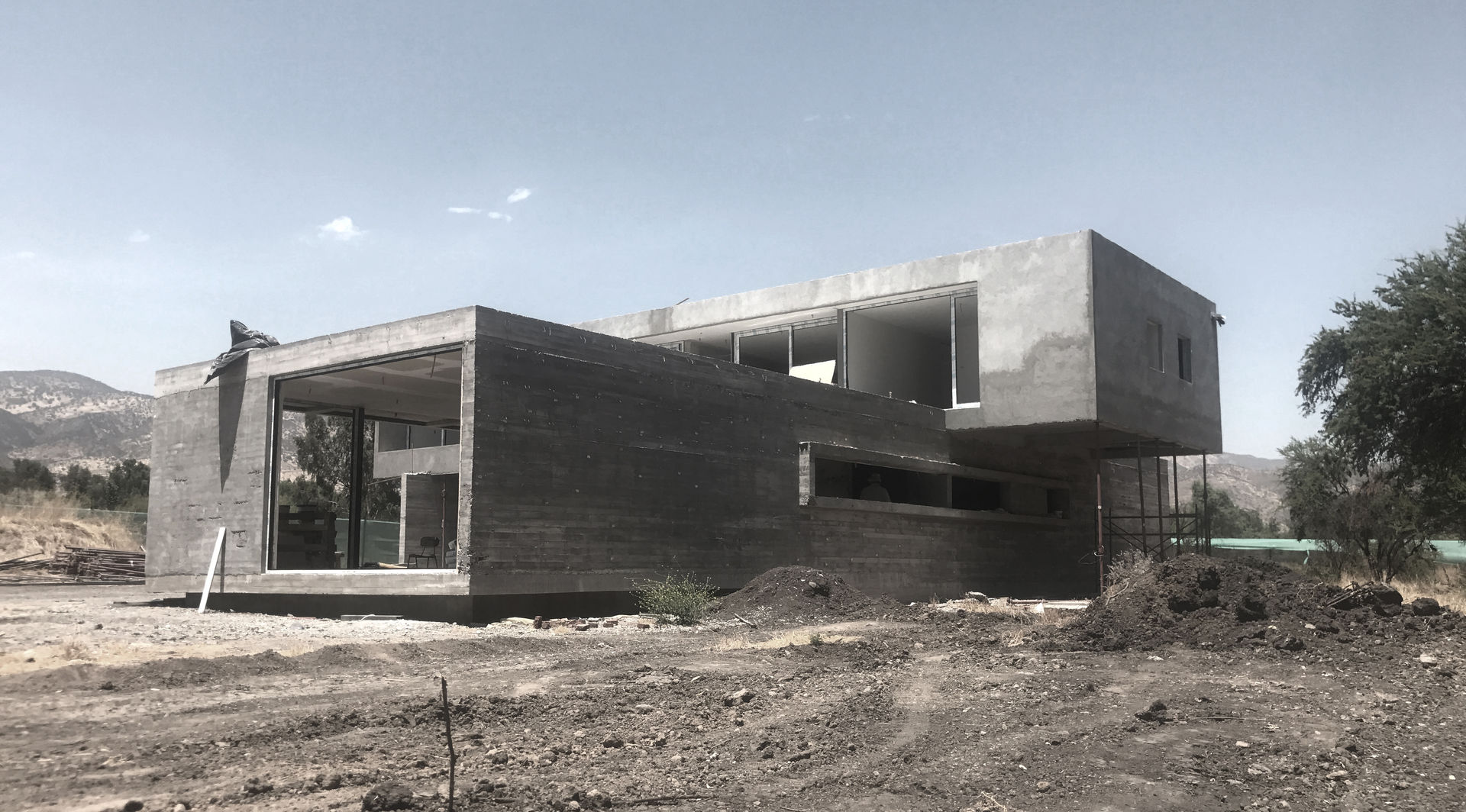 Casa MF - Alto de Chicureo, proyecto arquitek proyecto arquitek منزل عائلي صغير باطون مسلح