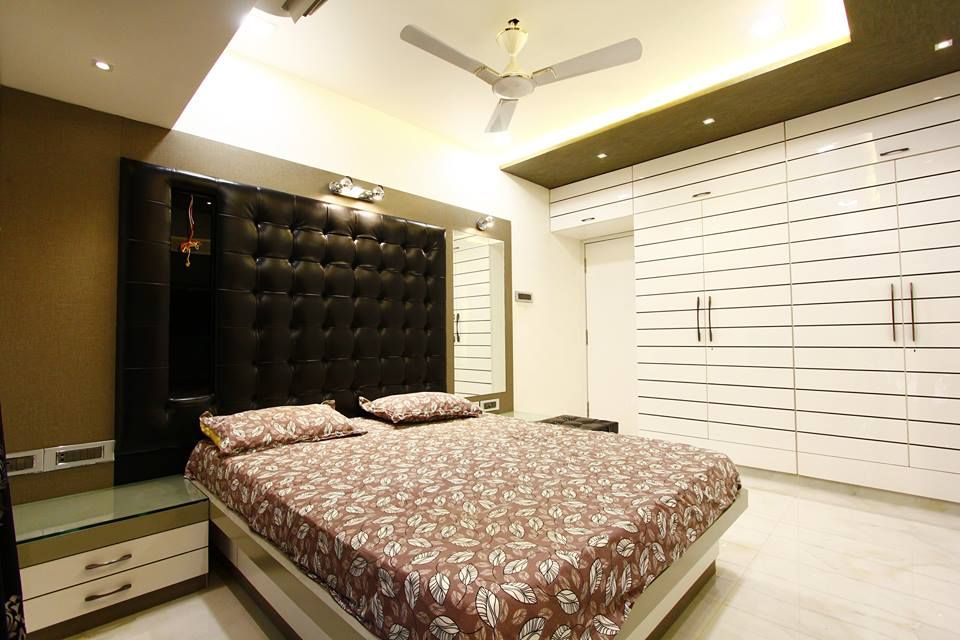 Mr.Ram & Mrs.Lajja Sanghvi, PSQUAREDESIGNS PSQUAREDESIGNS Modern style bedroom