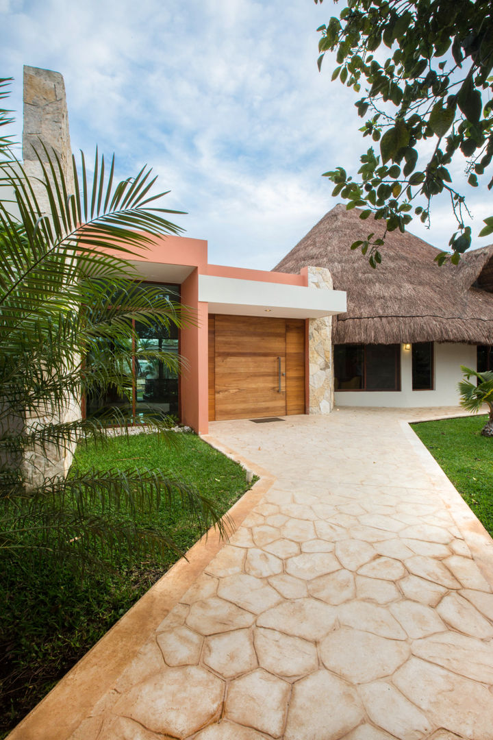 Casa GM, Heftye Arquitectura Heftye Arquitectura Single family home Limestone