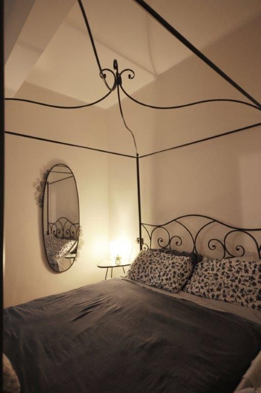 Sile industriale a Milano, Arch. Silvana Citterio Arch. Silvana Citterio Bedroom آئرن / اسٹیل