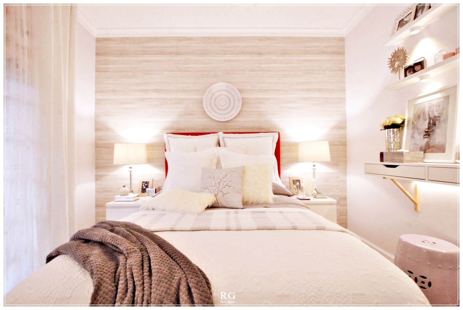 homify Modern style bedroom