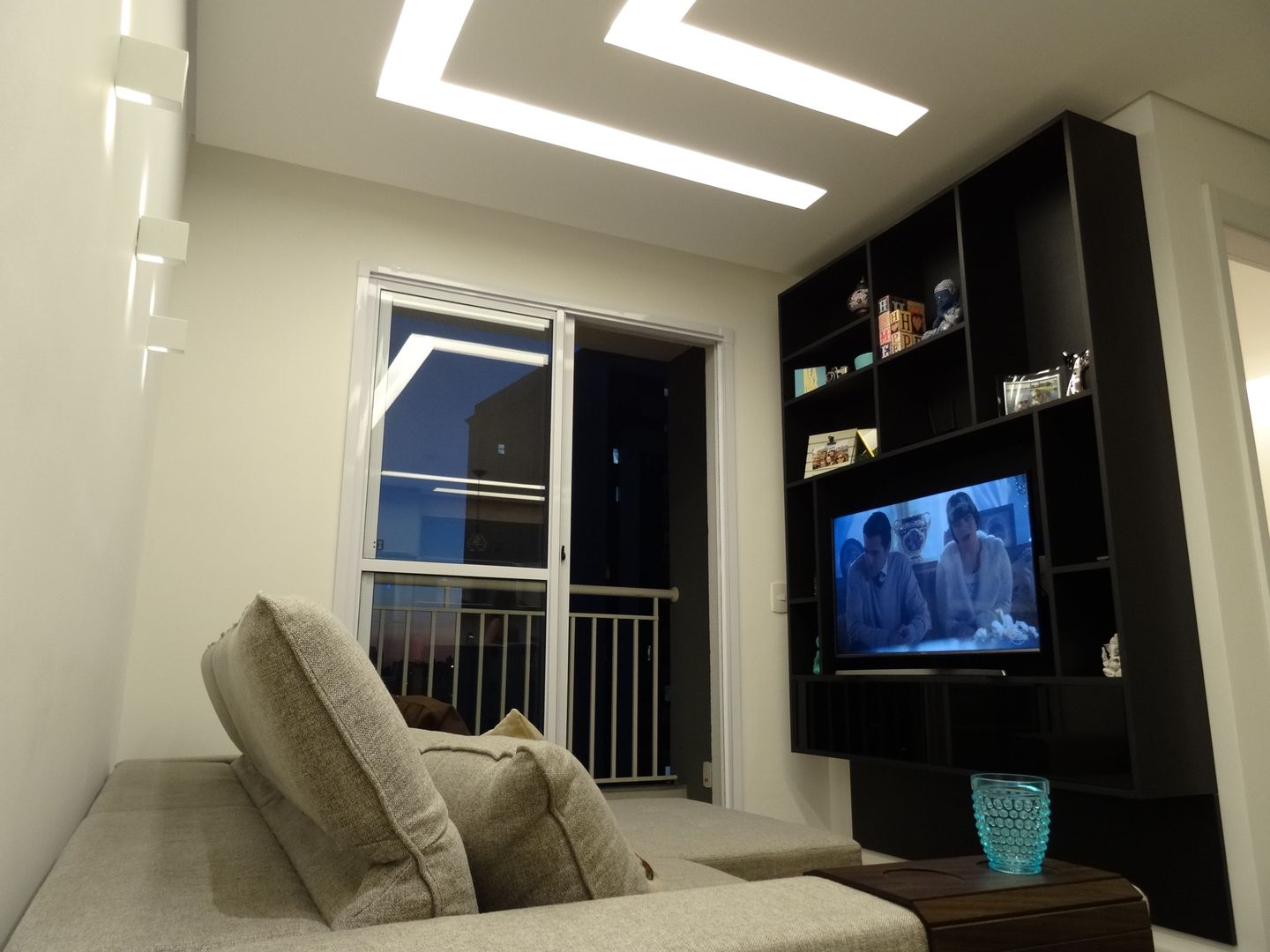 Apartamento no Taquaral, Ambiento Arquitetura Ambiento Arquitetura Living room Concrete
