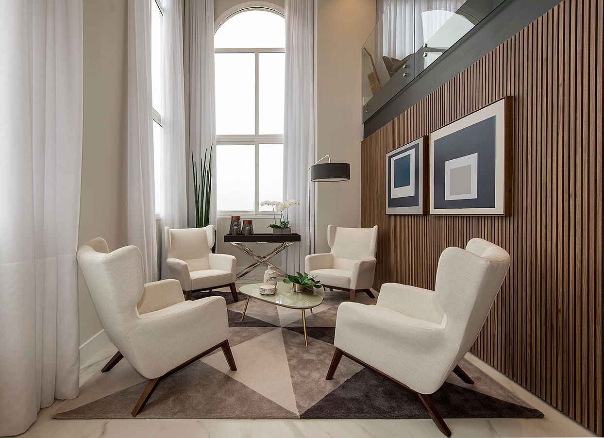 Equilíbrio entre o clássico e o contemporâneo, Espaço do Traço arquitetura Espaço do Traço arquitetura Modern living room