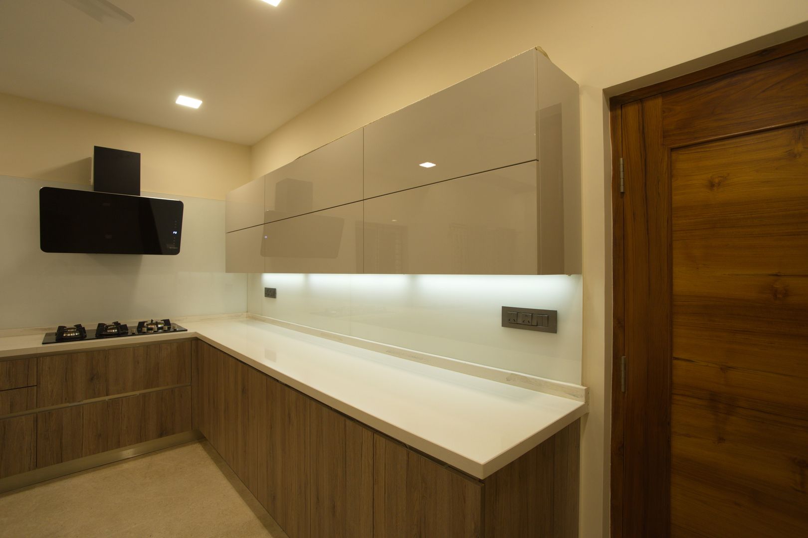 kitchen supplied by veneta cuccina homify Modern kitchen