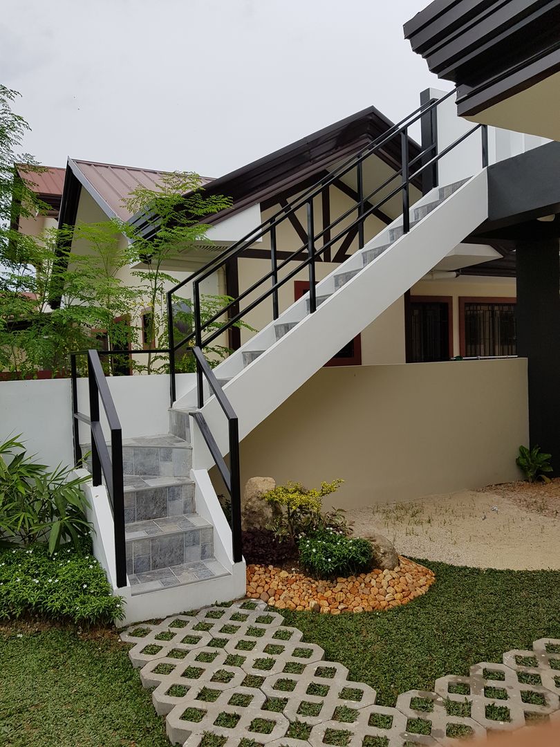 Vergara Family Residence Yaoto Design Studio Modern home stairs,garden,country style,small house,green enviroment