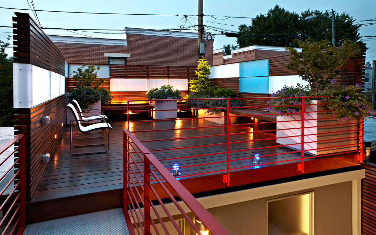 E Street, KUBE architecture KUBE architecture Balcone, Veranda & Terrazza in stile moderno