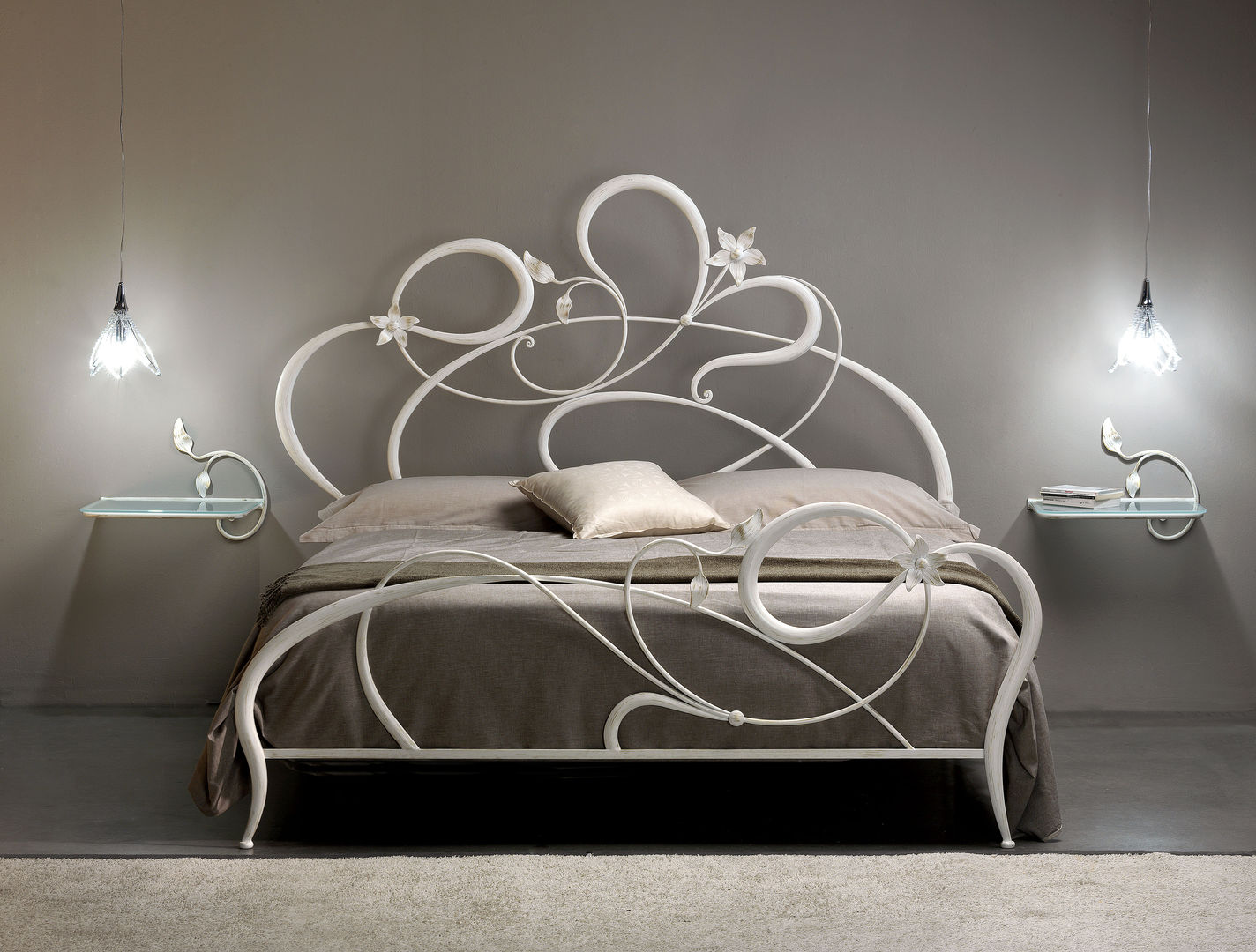 homify Modern style bedroom Iron/Steel Beds & headboards