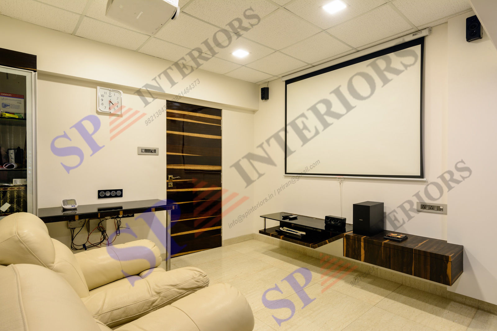 Ajay Bali, SP INTERIORS SP INTERIORS Modern living room