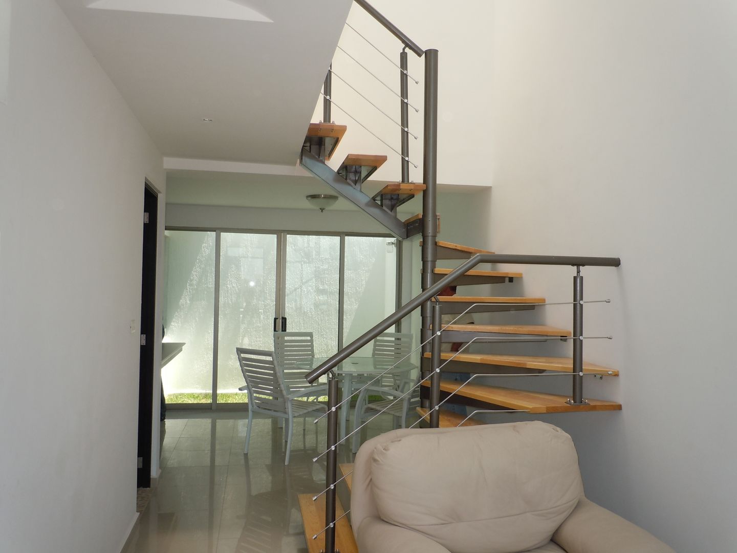 Maravilloso Residencial - El Palmar, DYE-ARQUITECTURA DYE-ARQUITECTURA Escaleras