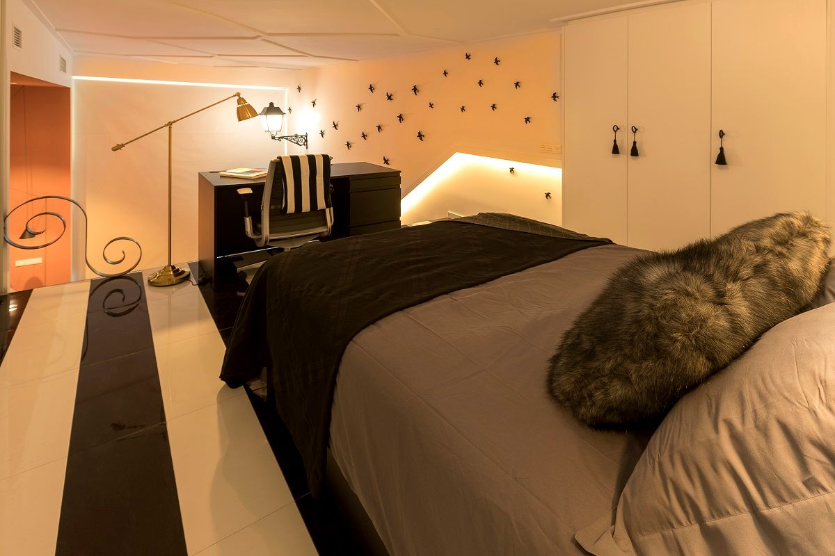 Dormitorio vestidor tiovivo creativo Cuartos de estilo ecléctico