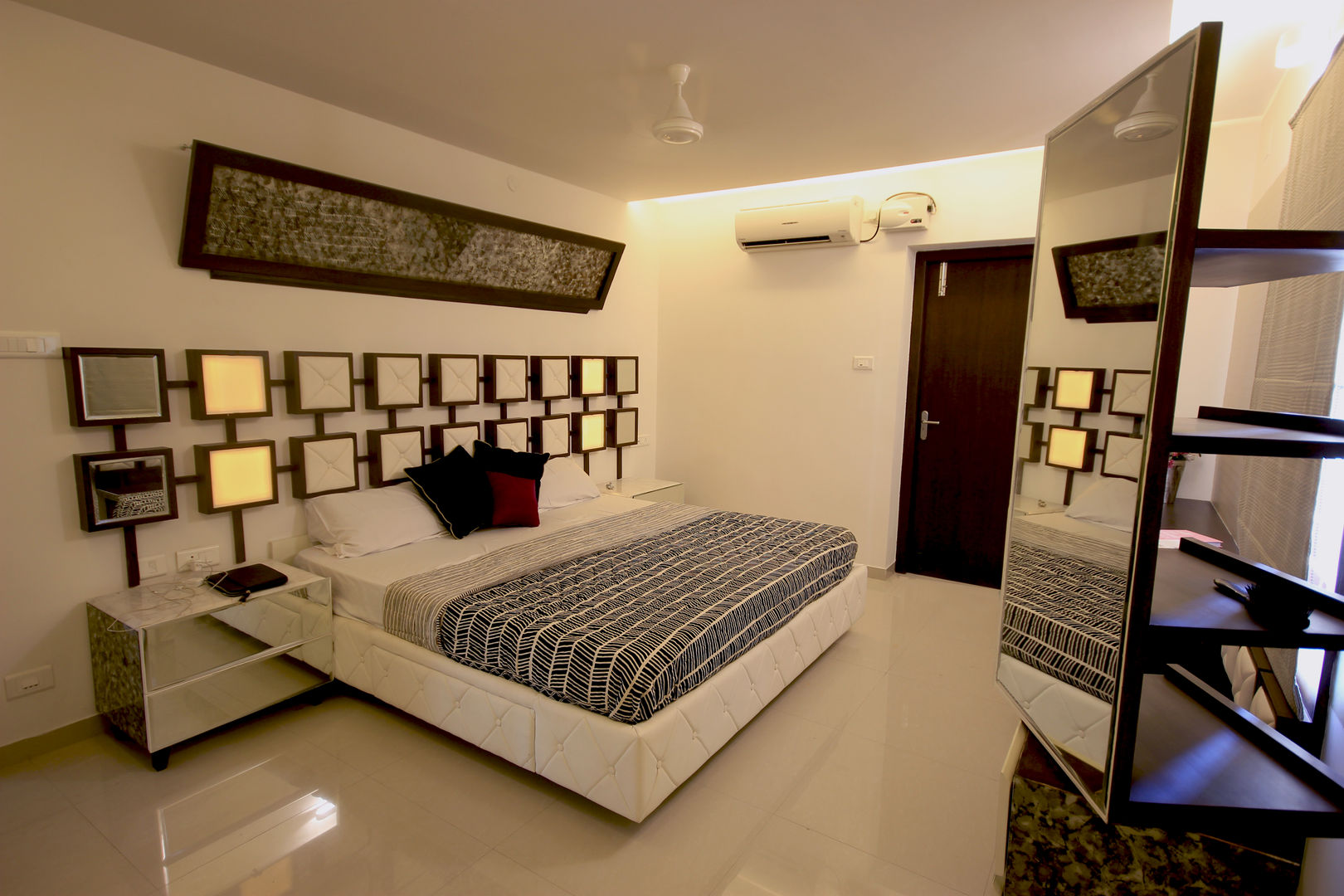 SANDEEP RESIDENCE, CARTWHEEL CARTWHEEL Kamar Tidur Modern