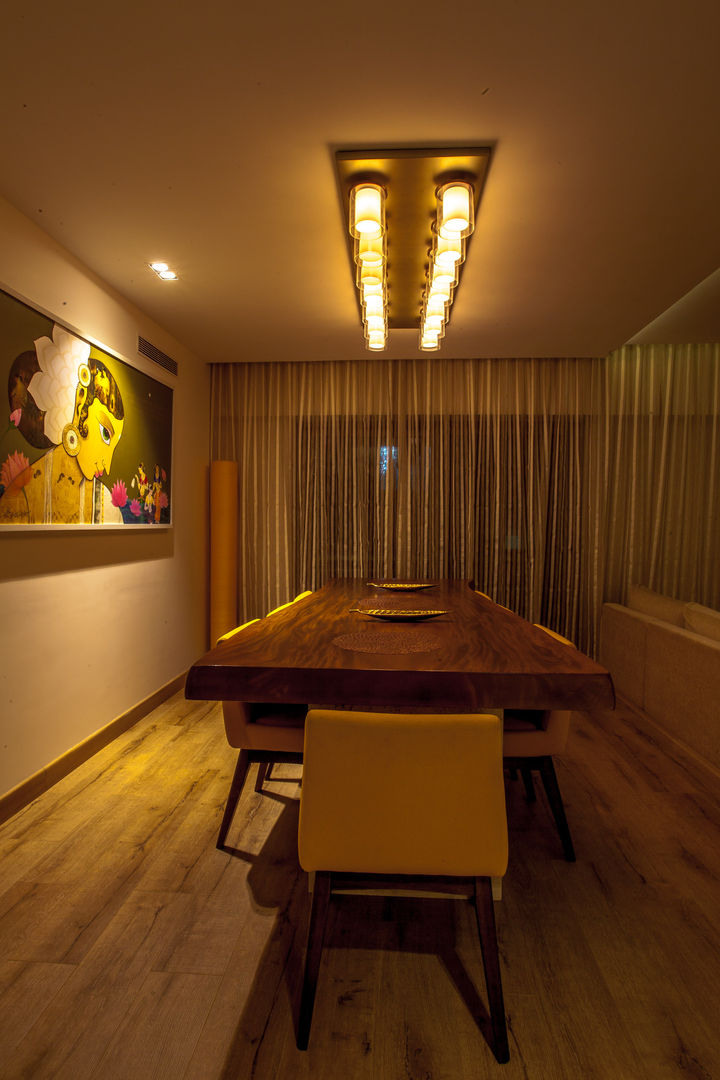 Lissy, Design Dna Design Dna Modern dining room