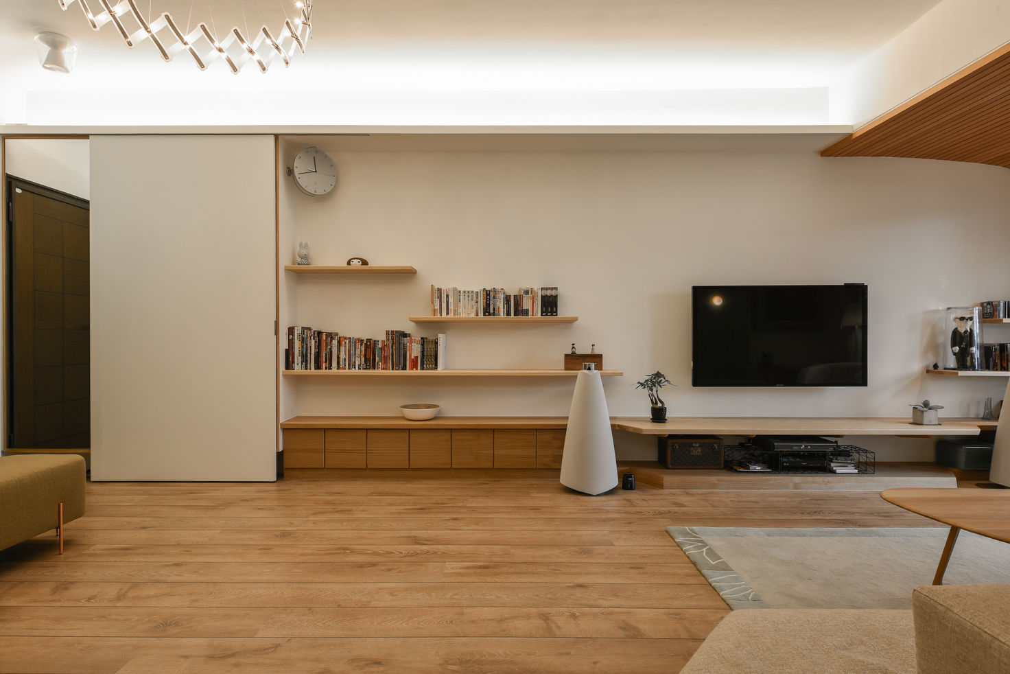 入口鞋櫃與層板 王采元工作室 Rustic style living room