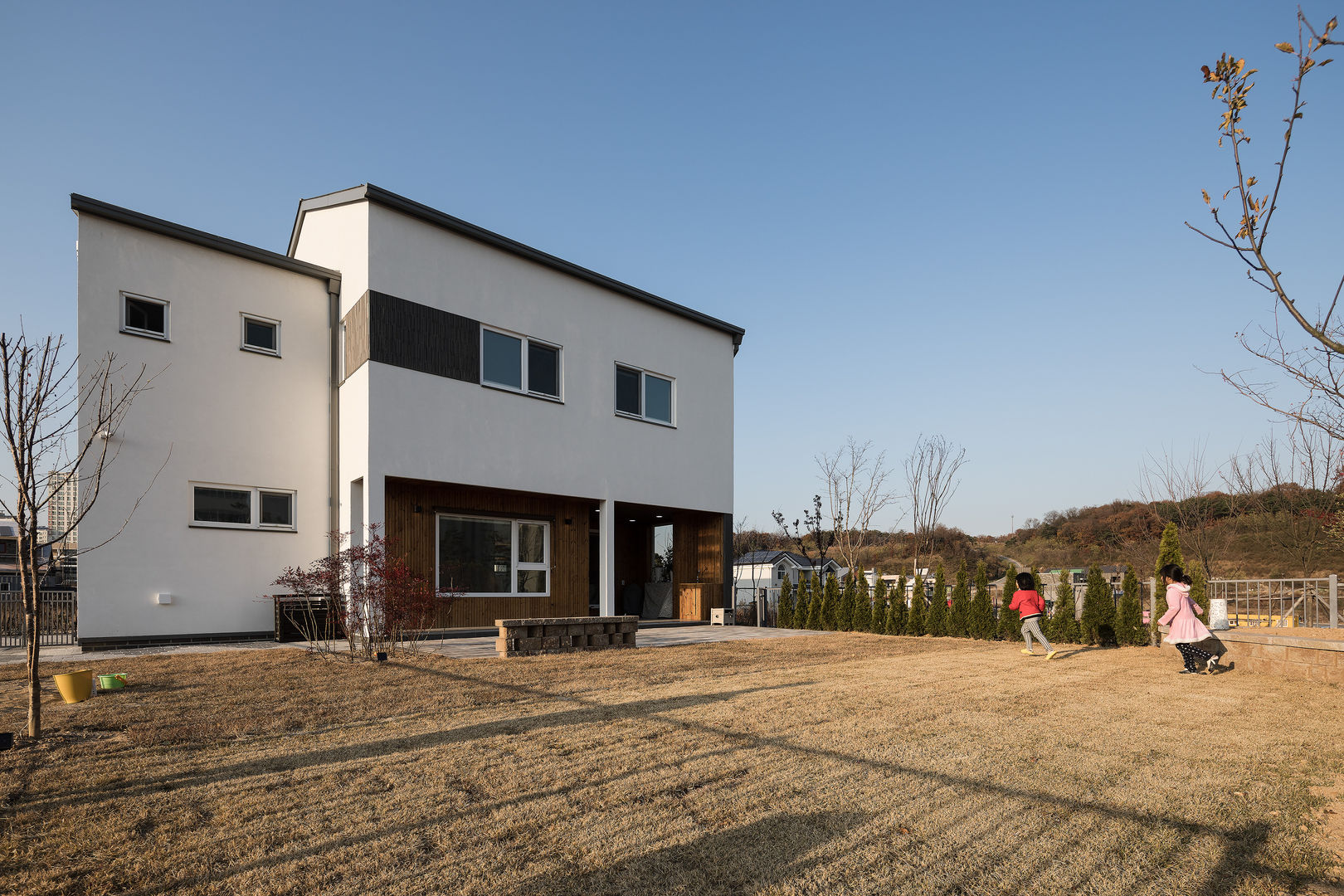 고운동 고운숲, 소하 건축사사무소 SoHAA 소하 건축사사무소 SoHAA Modern home