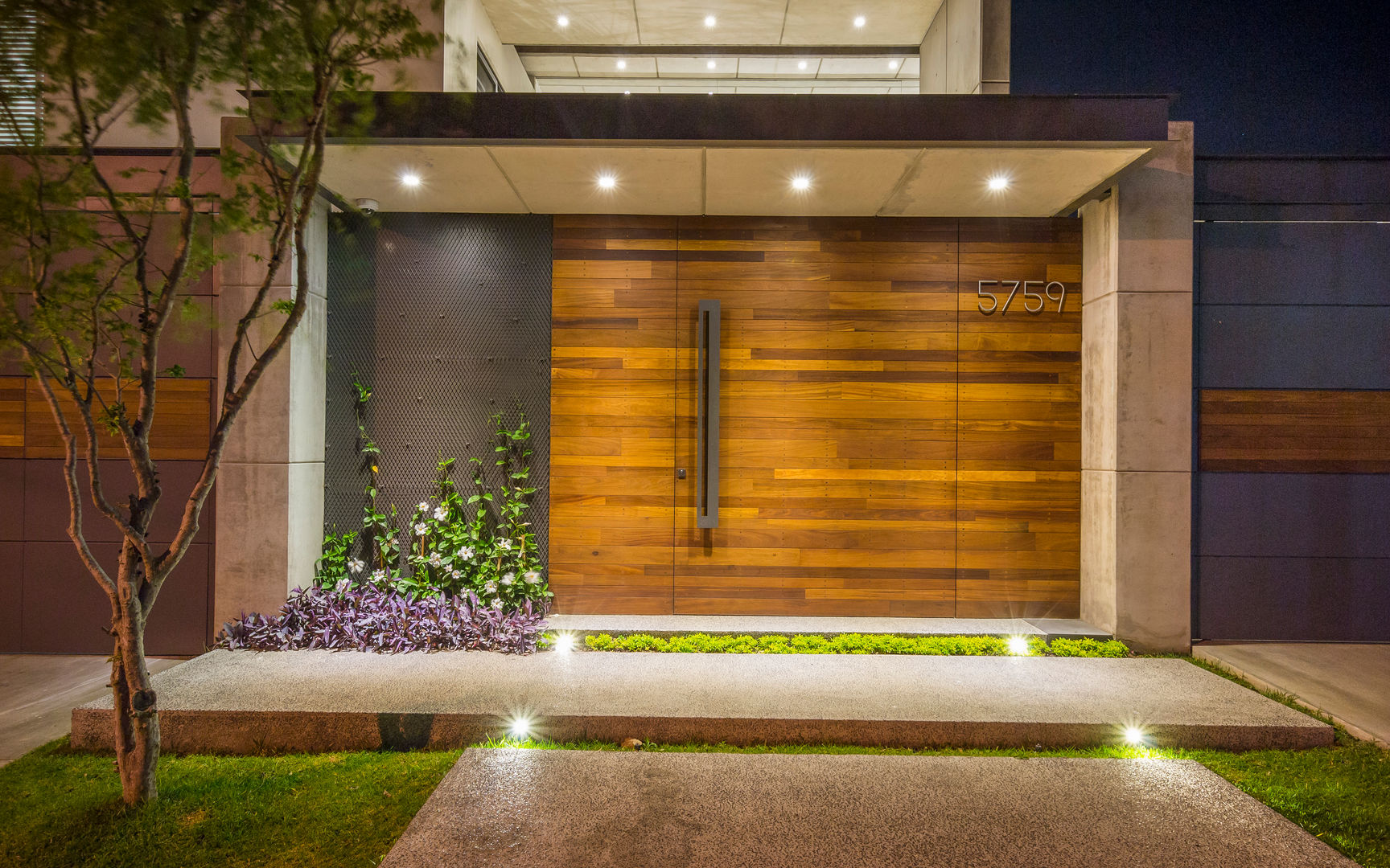 Residencia Metro, René Flores Photography René Flores Photography Modern style doors