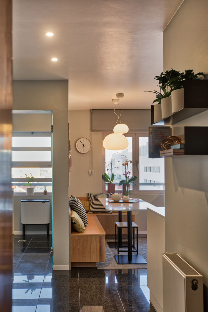 Cozinha homify İskandinav Koridor, Hol & Merdivenler Aksesuarlar & Dekorasyon