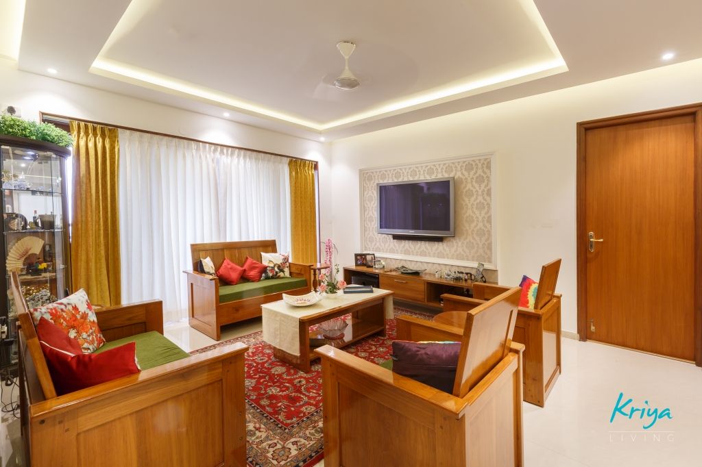 3 BHK Apartment - Fairmont Towers, Bengaluru, KRIYA LIVING KRIYA LIVING クラシックデザインの リビング