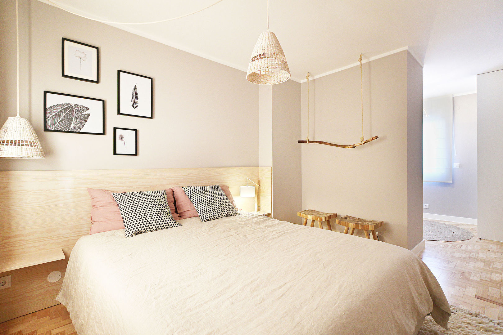 O Quarto do Rodrigo e da Sofia, Homestories Homestories Scandinavian style bedroom