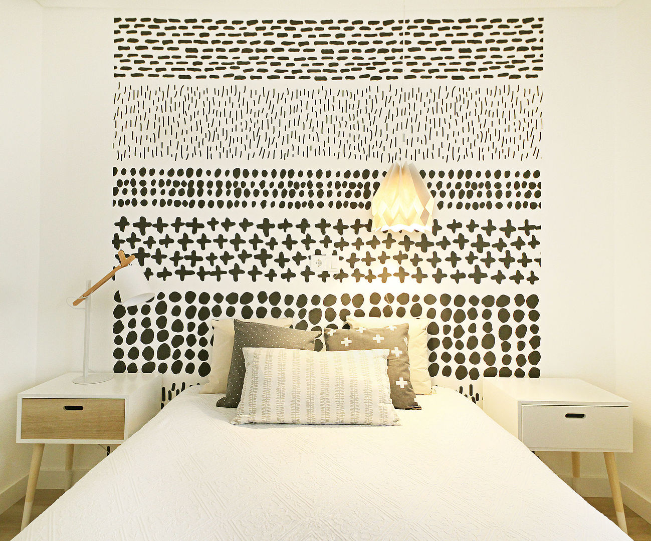 A Casa da Carolina e do Nuno, Homestories Homestories Scandinavian style bedroom